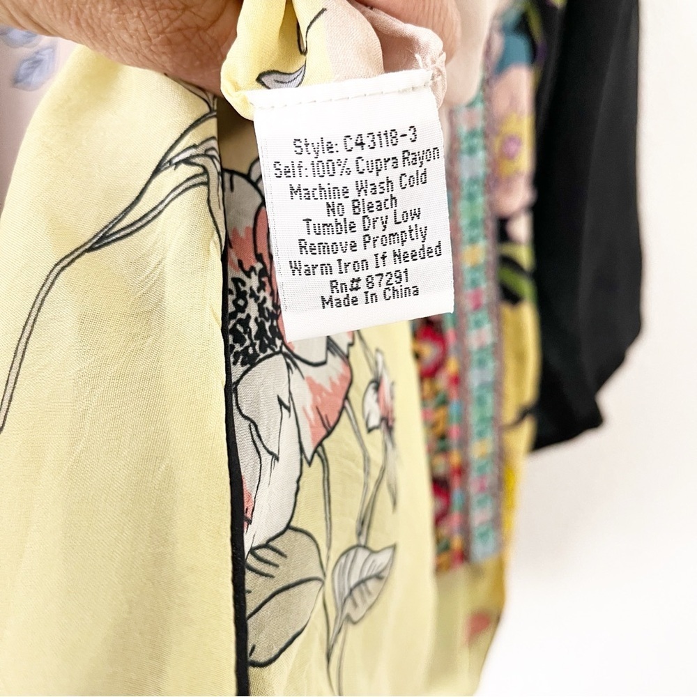 Johnny Was Reversible Fuska Kimono Black Floral Embroidered Boho Cardigan - Picture 6 of 8